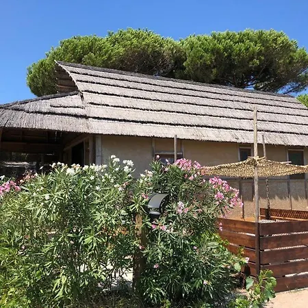 Kon Tiki Coco Cabane Saint-Tropez